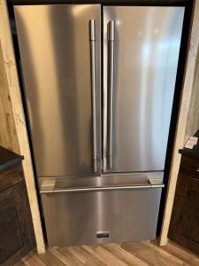 *OFFSITE*Fulgor Milano F6FBM36S1 36" French Door Refrigerator, Stainless Steel, 20.8 cu ft, Bottom Freezer Drawer