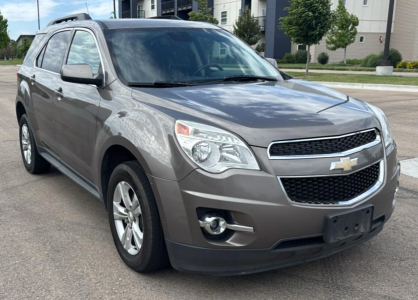 2012 CHEVROLET EQUINOX - AWD!