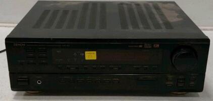 Denon AVR-1602 5.1 Channel AV Receiver, Dolby Digital, DTS, FM/AM Tuner, Turns On