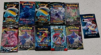 Lot of 11 Pok&eacute;mon Booster Packs Reproduction Replicas