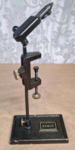 (1) Vintage Regal Fly Tying Vise