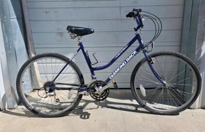 Diamondback Fleet Streak Hybrid Comfort Bicycle, 18-Speed, 27" Wheels, 17" Frame, Blue