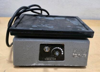 (1) 78-RK Atlas Heavy-Duty Dual Frequency Variable Speed Vibrator