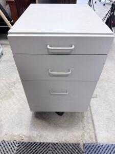 Light Gray Metal 3-Drawer Mobile Pedestal Filing Cabinet with Casters, 15"x20"x27", Steel