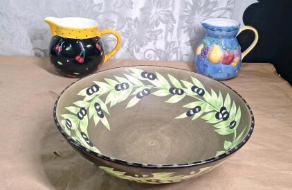 (1) Gates Ware By Laurie Gates Ex-Large Olive Pasta Salad Serving Bowl 15" X 4 1/2" & (2) Ceramic Fruit Themed Pitchers
