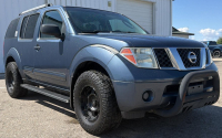 2005 NISSAN PATHFINDER - 4X4! - 7