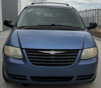 2007 CHRYSLER TOWN & COUNTRY - FWD! - 8