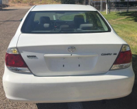BANK REPO - 2005 TOYOTA CAMRY - SUNROOF! - 4