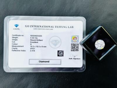 4.30 Carat D VVS1 Round Brilliant Diamond, Excellent Cut, GOGTL Certified, 10.5mm Diameter