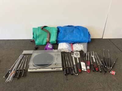 Technics SL-QD33 Turntable *Works Needs Needle*, Equip Hammock, 2 Tarps, Grill Tool Set, Bulk Plastic Cutlery