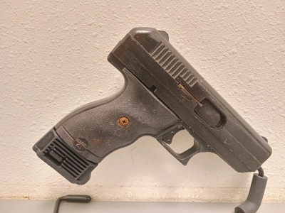 Hi-Point Model C 9mm Semi Auto Pistol -- P042874