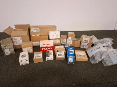 Lot of Security System Accessories: SDC 491-GL4 Glass Plates, RSI MB110 Bracket, Altronix Modules