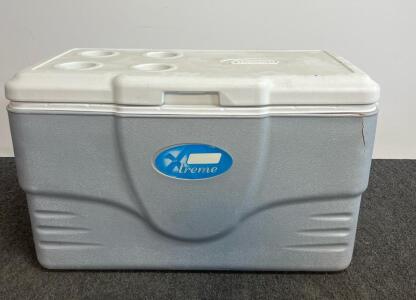 Coleman Xtreme 50-Quart Cooler With 4 Cup Holders And Drain Plug