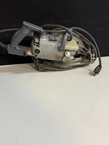 Skilsaw HD77 Worm Drive Circular Saw 7-1/4" 13A 4400 RPM Aluminum USA, SN 986072, Power Cord