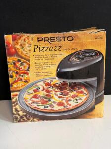 Presto Pizzazz Rotating Pizza Oven Model 03430, 120V, 1235W, For 7&ndash;12 Inch Pizzas, Nonstick Tray