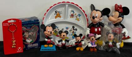 Vintage Disney Mickey Mouse Collectibles &ndash; Plate 1984, Figures, Ornament, Keychain, Minnie