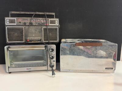 Vintage Stainless Steel Bread Box, Roll-Top Door, Wood Handle, 16"x10"x7"