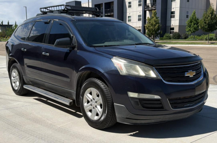 2015 CHEVROLET TRAVERSE - ROOF CARGO CARRIER!