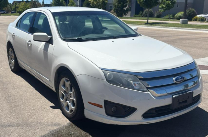 2011 FORD FUSION - RUNS WELL!