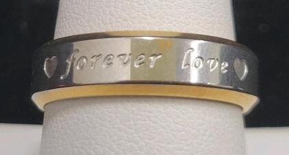 18K Forever Love Wedding/Engagement Ring, Size 9