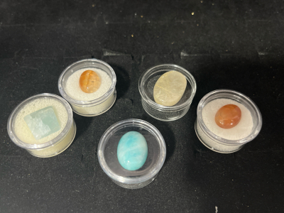(5) Natural Gemstone in Jars
