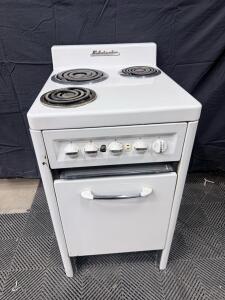Vintage Kelvinator Electric Range/Stove with Oven, 3 Coil Burners, White Enamel Finish