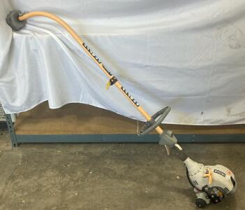 Ryobi CS30 30cc 2-Cycle Curved Shaft String Trimmer, Expand-it Capable, Gas Powered, 17" ( could not test)