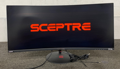 Sceptre Curved Monitor 34” - Powers On!