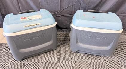 Igloo Island Breeze 28-Quart Wheeled Cooler with Telescoping Handle and Cool Riser Technology