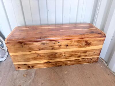 Solid Cedar Hope Chest with Lock, Striped Plank Design, Approx 46"x18"x19"