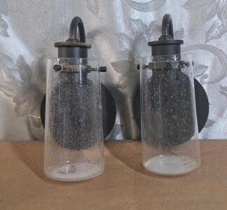 (2) Braelyn 1-Light Olde Bronze Wall Sconces W/Clear Seeded Glass Shades By Kichler