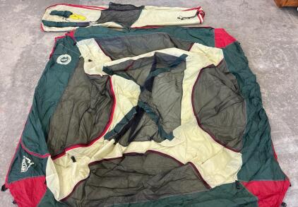 HILLARY 3 season ten, roughly &ldquo;7x7&rdquo; 2-3 person tent. Mosquito net, screen/ shade, sun canopy, poles and spikes. (2) Featherlite 0 degrees sleeping bags. (85in H)