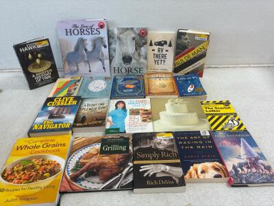 CLIVE CUSSLER, JULES VERN, KHALED HOSSEINI, YANN MARTEL, STEPHEN HAWKING. And many more authors!