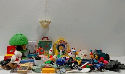 Large Lot Fisher-Price, Little People, Vintage & Modern Toys Figures Vehicles Kitchen Accessories