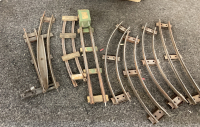 Vintage Modal Train Tracks