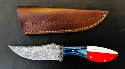Custom Damascus Steel Fixed Blade Hunting Knife, 4.5" Blue/Red/White Handle, Leather Sheath