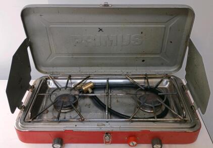 Primus Profile Dual Camp Stove P-329285 &ndash; 12,000 BTU Burner & 9,700 BTU Grill, Piezo Ignition