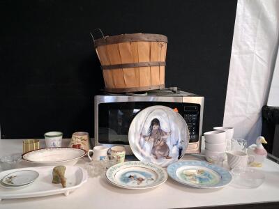 Insignia Microwave, Decorative Collector Plates, Wooden Basket & Assorted Kitchenware