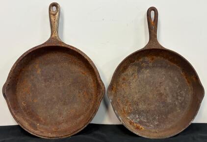 Griswold 1401-C & Wagner 1058 Cast Iron Skillets USA, Vintage Pattern Dual Pour Spouts
