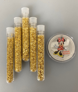 (5) Bottles of Gold Flake Gold/Leaf Gold And Minnie Mouse Collectible Coin