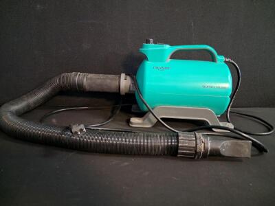 Shernbao Super Cyclone SHD-2600P Pet Grooming Dryer, 2600W, Variable Speed, 3 Nozzles(fn f)