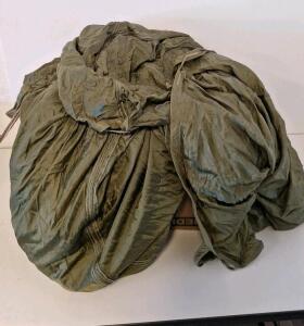 (1) Military Parachute