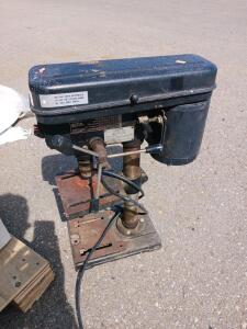 Alltrade 1960-D-513 5-Speed Bench-top Drill Press, 1/3 HP Motor, 1/2" Chuck, 10" Swing
