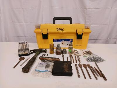 Master Mechanic 20" Toolbox with Claw Hammer, Drill Bits, Sockets, Fasteners &ndash; ~40 Piece Kit (Sp-9)