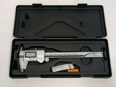 Mitutoyo 500-768-20 Digital Caliper, 0&ndash;6 in Range, IP67 Coolant Proof, ABSOLUTE System