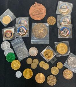 Mixed Lot 25 Commemorative Medals & Challenge Coins &ndash; Boise State 1982, Idaho 1992, Olympics 1996