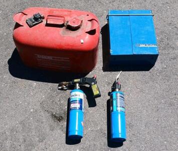 BernzOmatic Porta Chef Portable Propane Camp Stove, 2 Burners, 34,000 BTU, Cast Aluminum Body