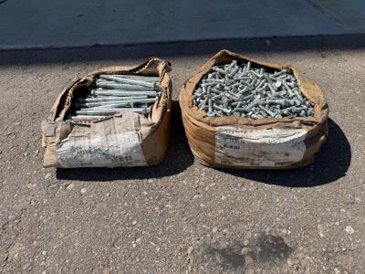 Bulk 5/16"-18 x 1 1/2" UNC Steel Hex Head Bolts, Zinc Plated, Approx. 37 lb Box, Mixed Lengths