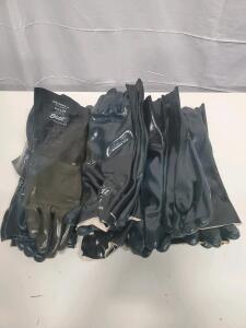 Best Ultraflex II 3414-08 Chemical-Resistant Neoprene Gloves, 14" Length, Gauntlet Cuff 12 Pairs
