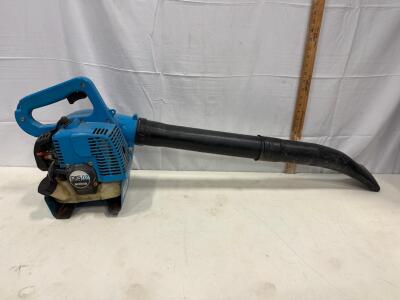 Big M by Maruyama M260B Gas-Powered Handheld Leaf Blower, 25.4 cc Engine, 1.53 HP (R-8)